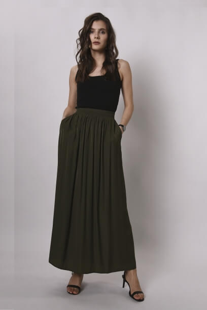 Skirt in the floor