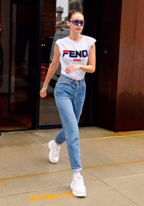 Fashionable women's jeans