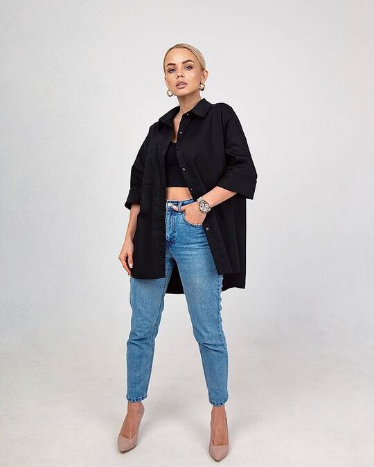 Black shirt
