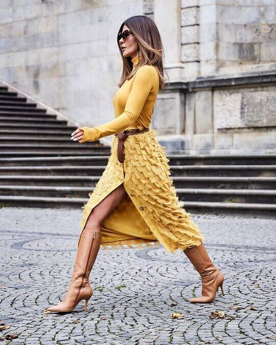 Pencil skirt shoes