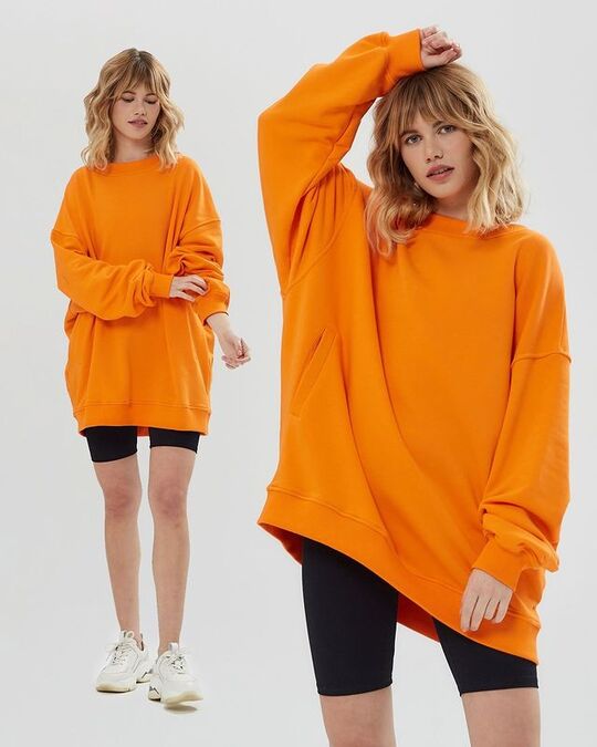 Enlarged clothing details