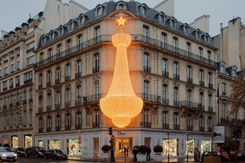 How fashion houses operate
