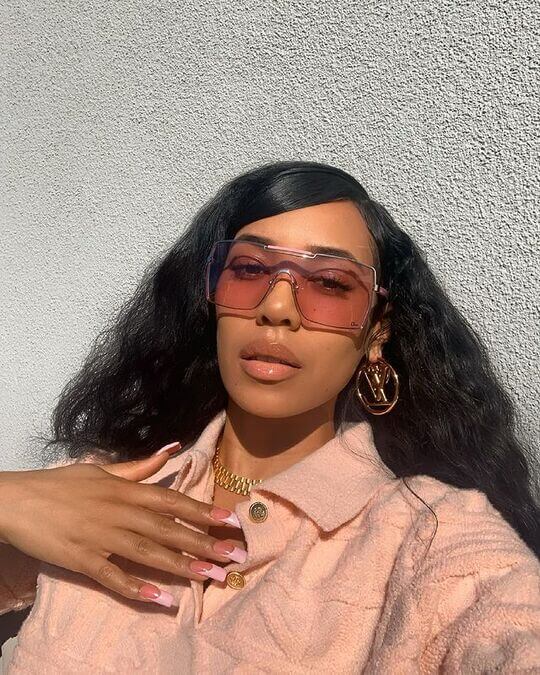 Thin frame of glasses