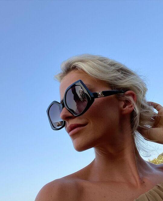 Square glasses