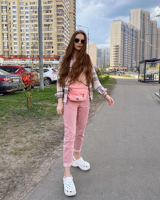 With pink pants