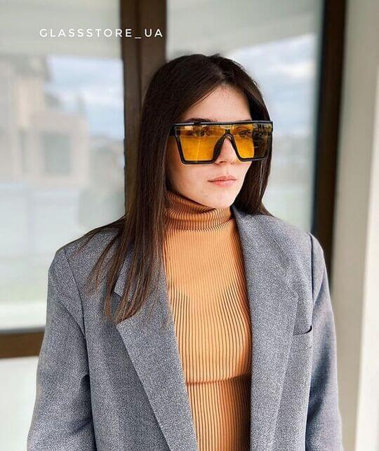 Yellow lenses