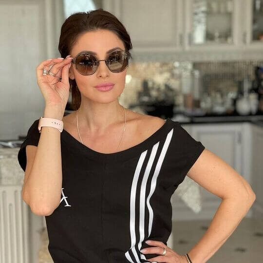 Round glasses
