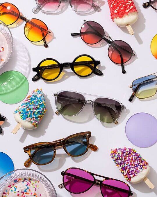 Multicolored lenses