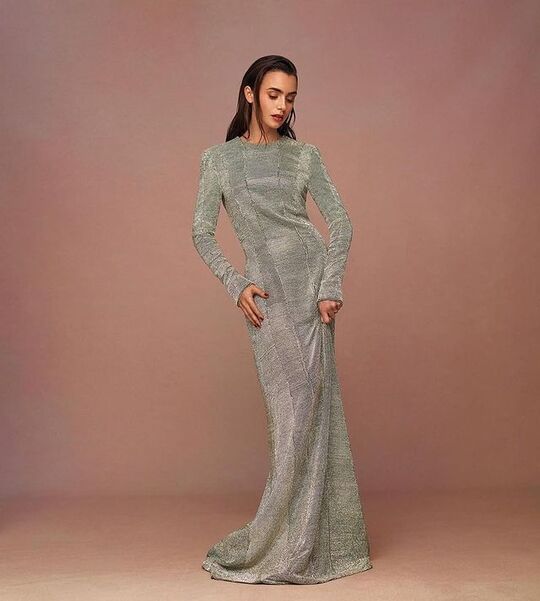 Lily Collins