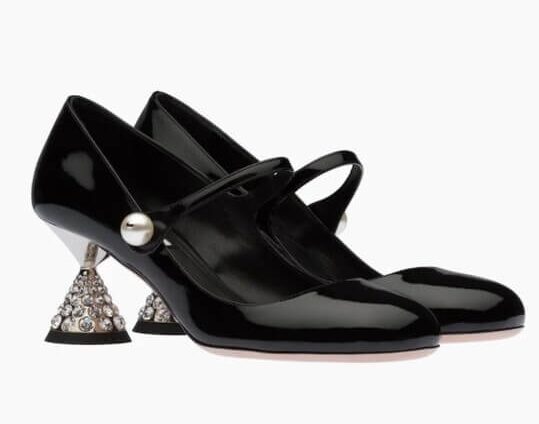 Mary Jane patent leather shoes, Miu Miu