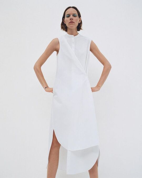 Model with asymmetry