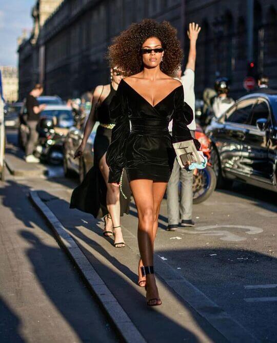 Dress above the knees