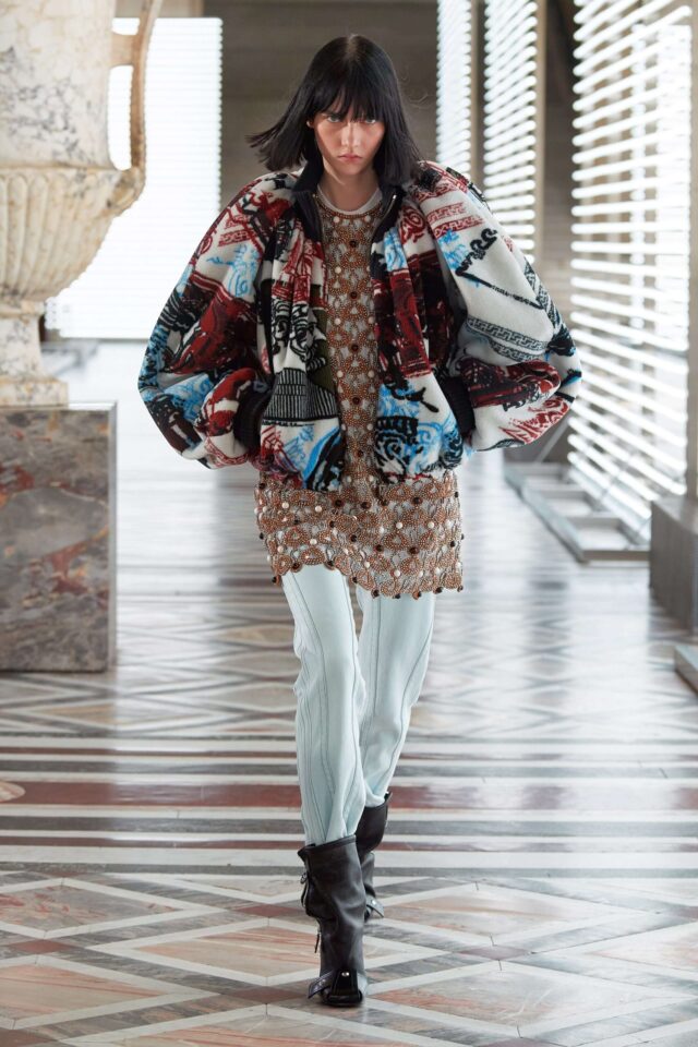 Puffy sleeves