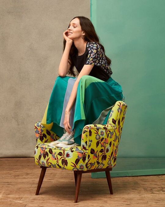 Fashionable image