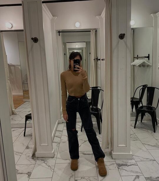Ugg with pants