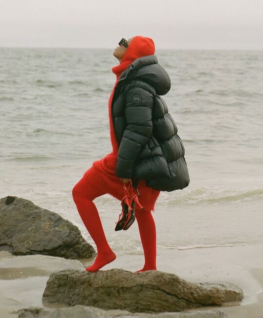 Black Fashionable Down Jacket