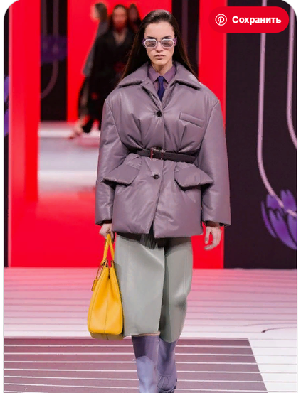 Short fashionable down jacket
