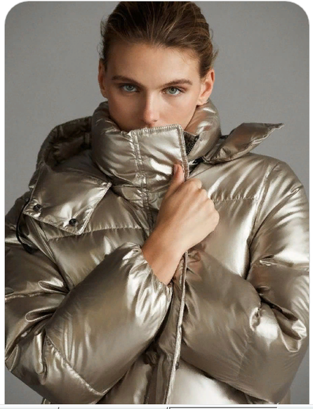Down jacket of metallic color