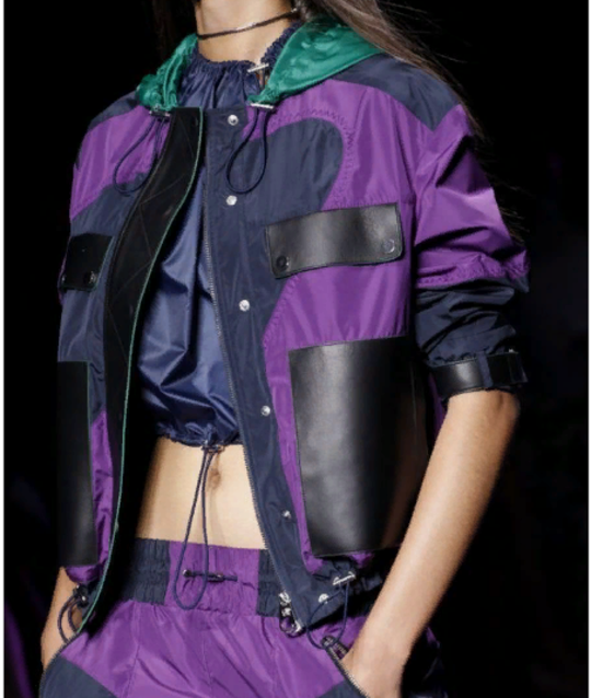 Two windbreakers at once
