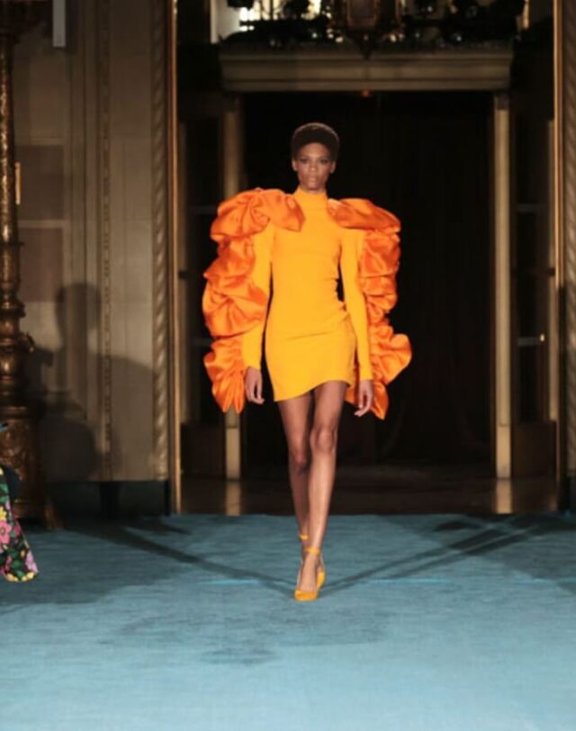Detachable sleeves