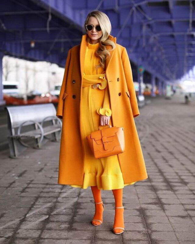 Bright total bow