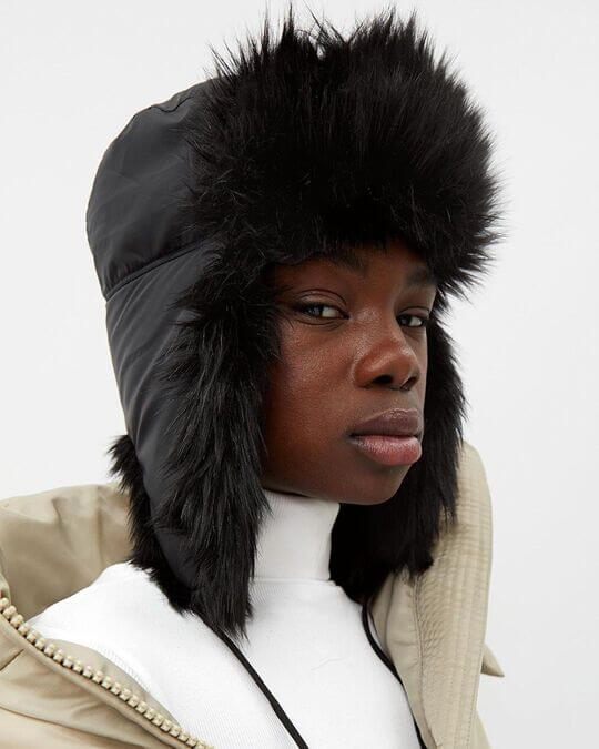 Black earflap