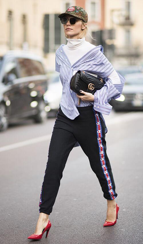 Trousers with lamps