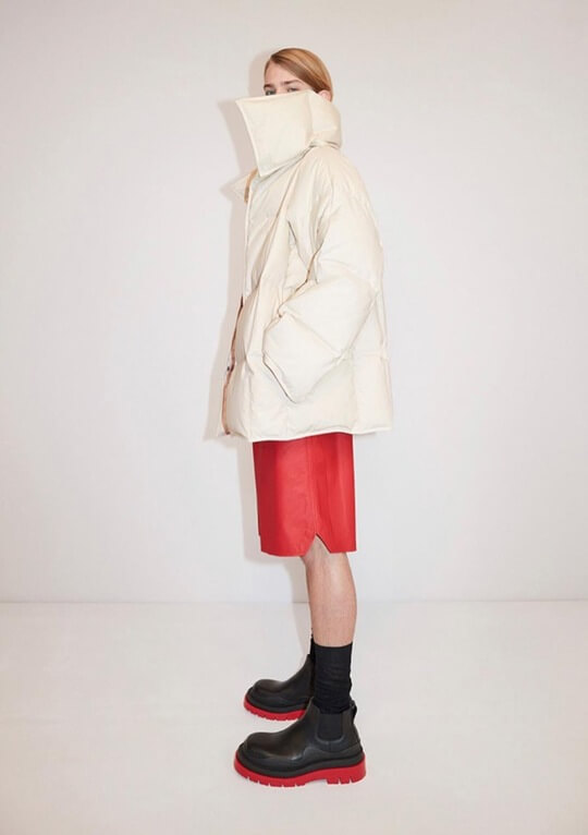 Fashionable down jacket