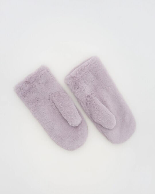 Fluffy mittens
