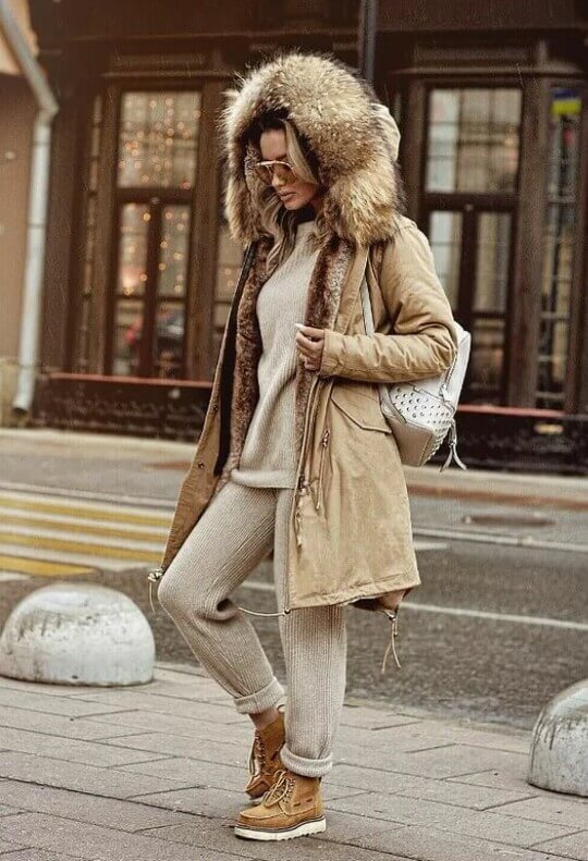 Parka with knitted suit