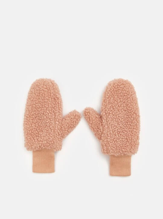 Pink mittens