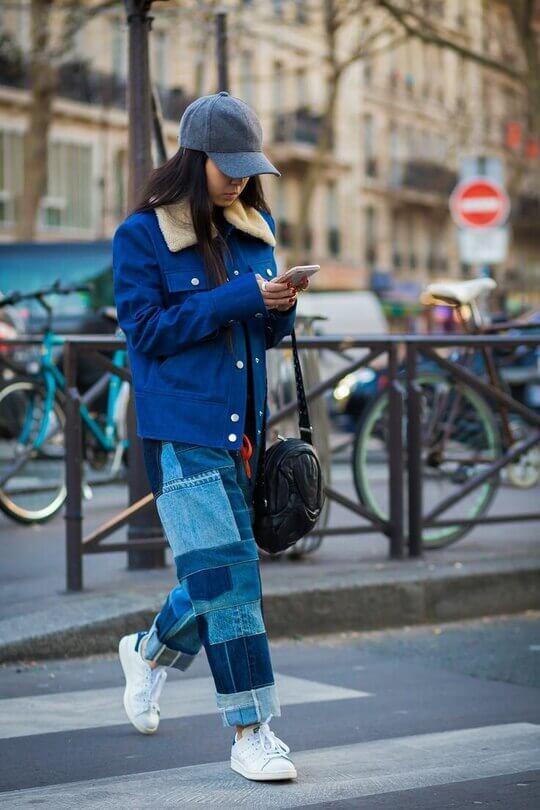Loose jeans