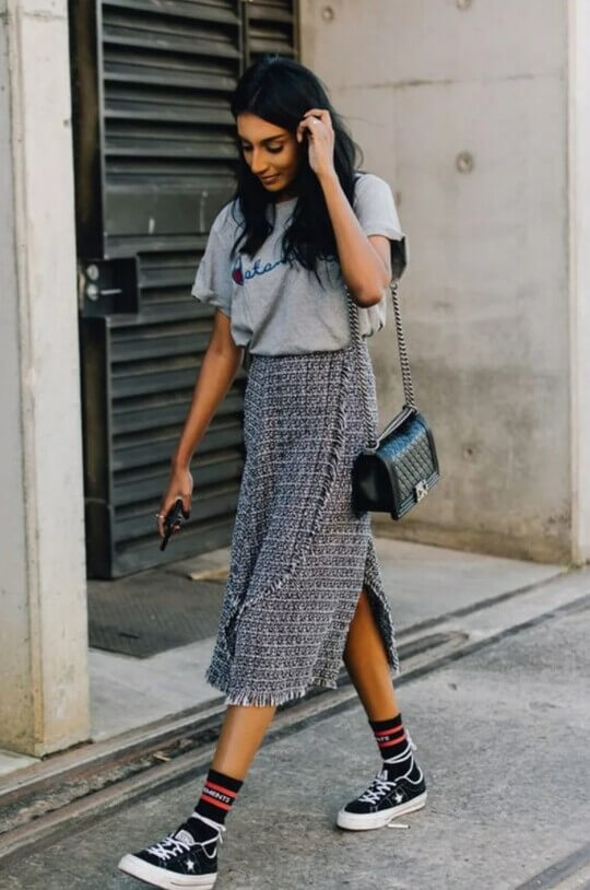 Midi skirt and sneakers