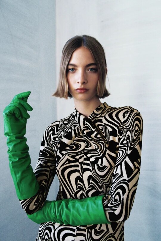 Green gloves