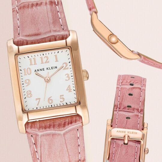Pink Square Clock