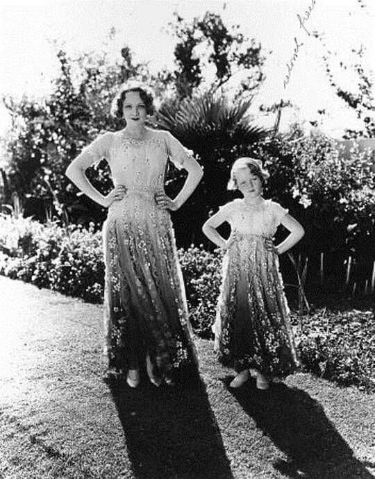 Marlene Dietrich with her daughter