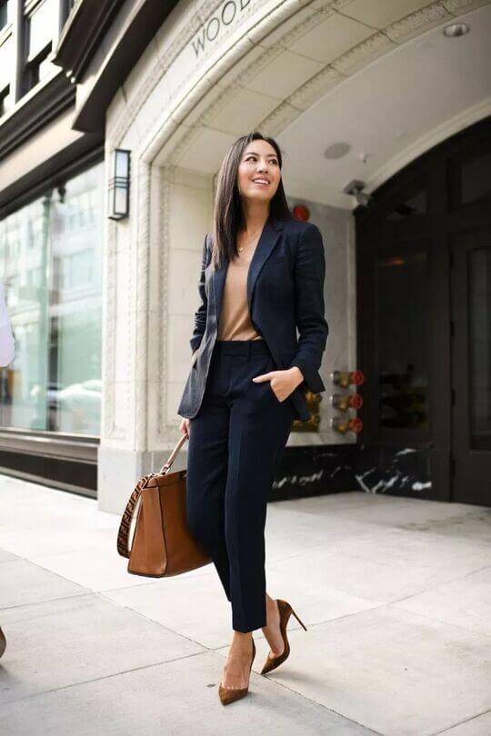 Office style - what to wear with examples • DRESS Magazine