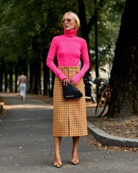 Pink turtleneck with skirt