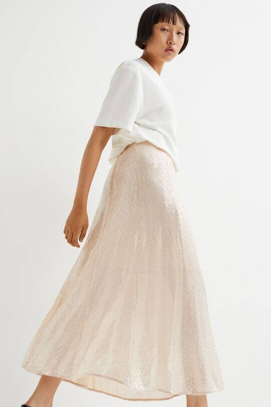 Skirt with T-shirt