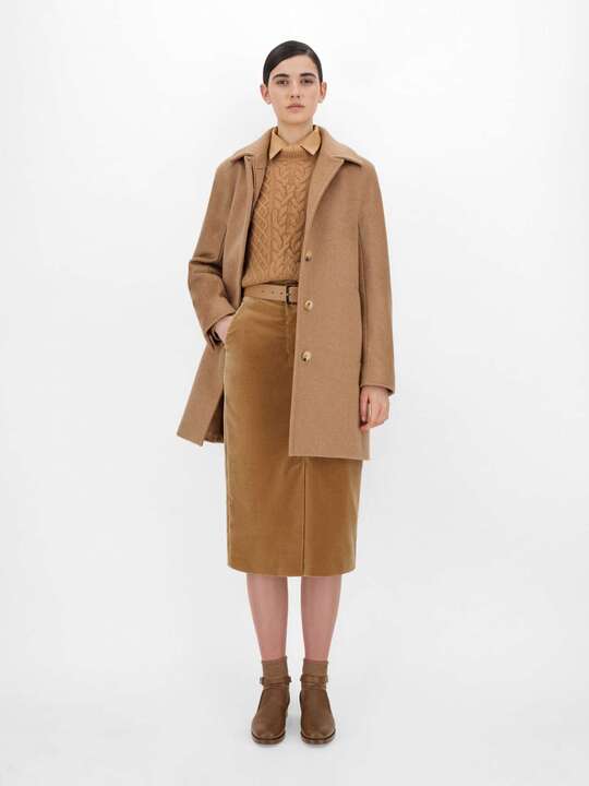 Skirt with jumper