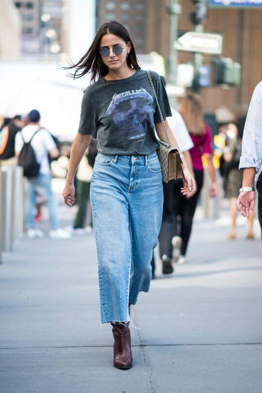 Jeans with T-shirt