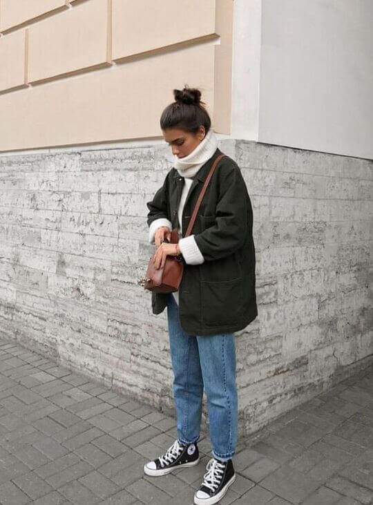 Jeans with sneakers