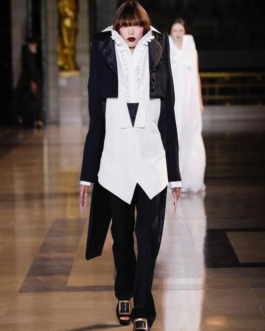 Costume from the brand Viktor & Rolf