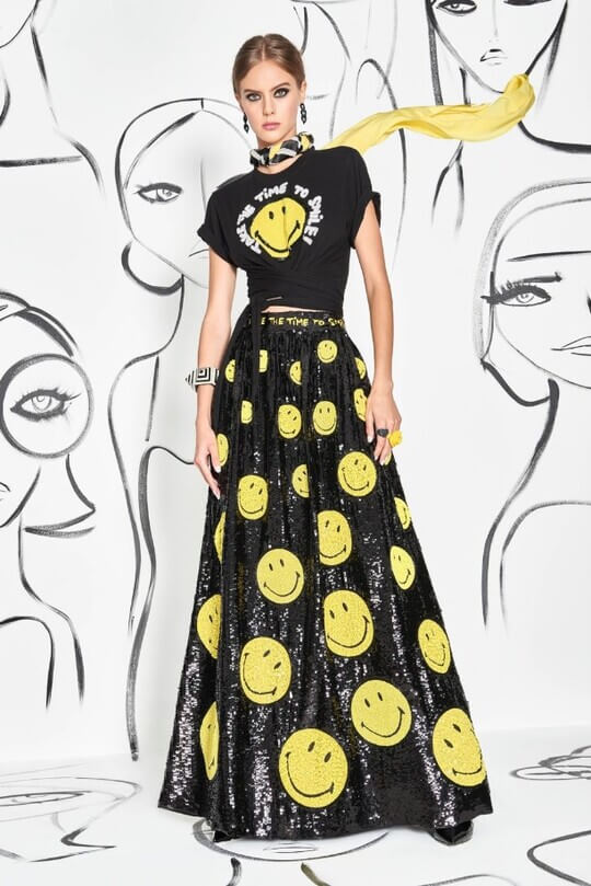 T-shirt from Alice Olivia