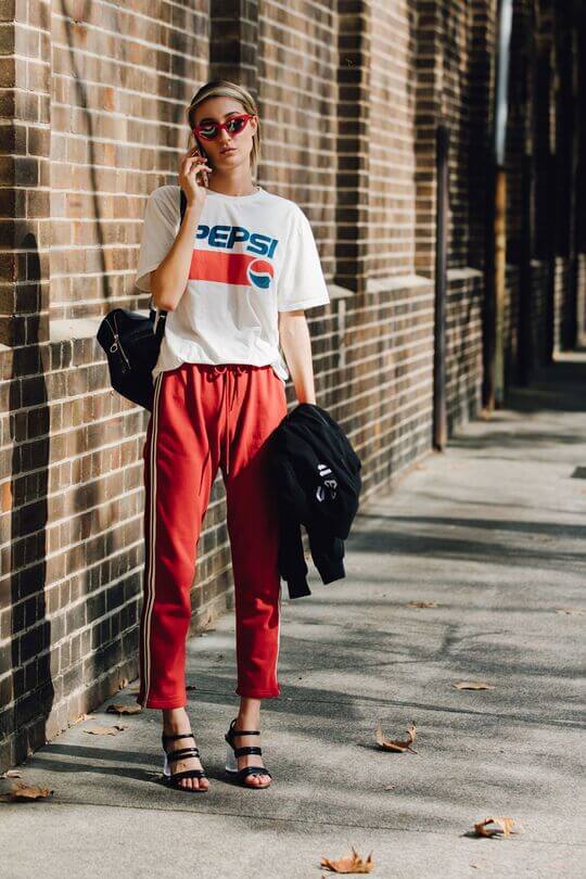 T-shirt with red sleeves