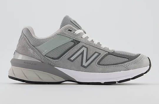 New Balance 990