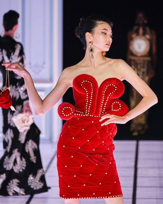 Dress made of red velvet