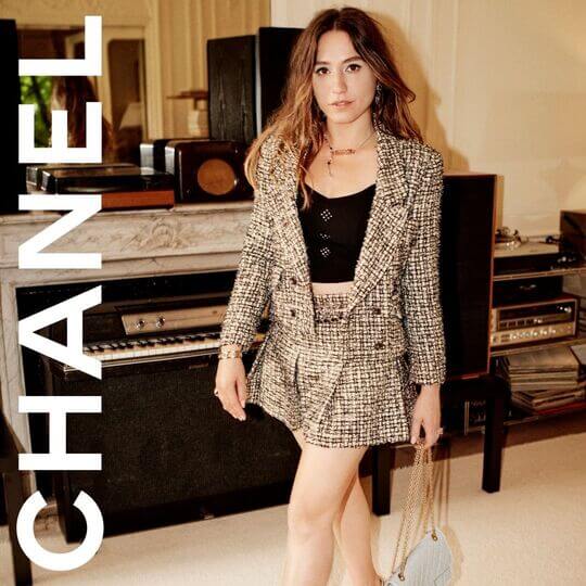 Tweed suit with top