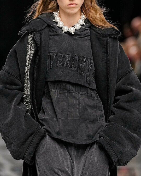 Givenchy Pearl Accessories