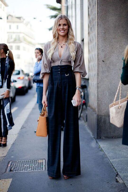 High-waisted pants increase height
